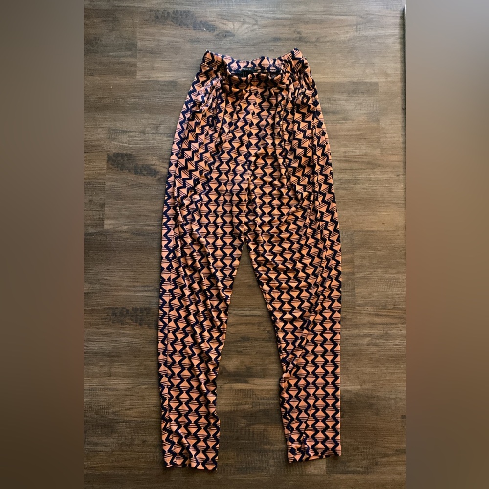 Patterned stretchy trousers